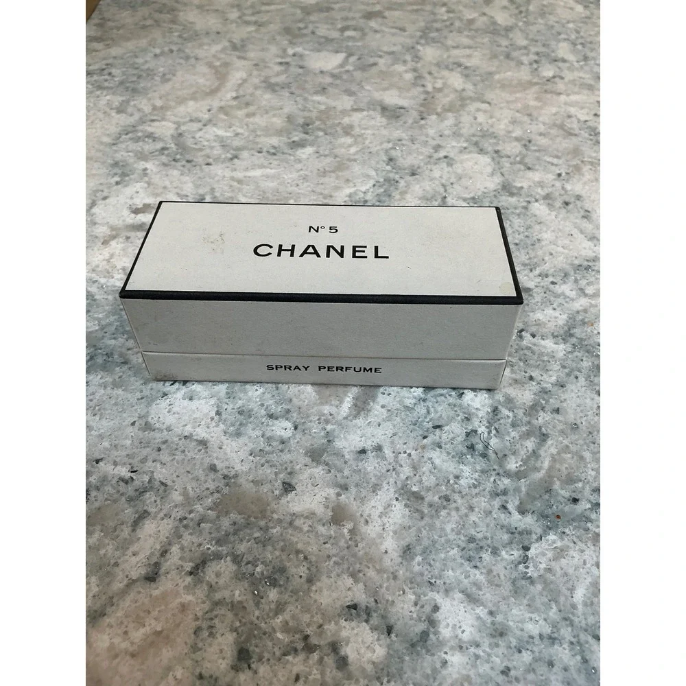 Chanel Spray Perfume No 5 Vintage Black Gold Refillable Atomizer Case with Box